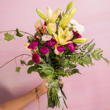 Load image into Gallery viewer, Subscription Box - Luxe