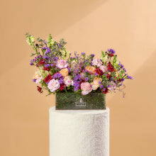 Load image into Gallery viewer, Designer Picked Bloom Basket
