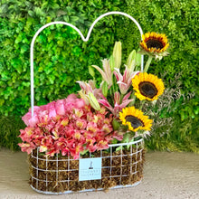 Load image into Gallery viewer, Basket full of Sunshine
