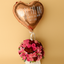 Load image into Gallery viewer, Love Blooms with customisable heart foil balloon in paper box
