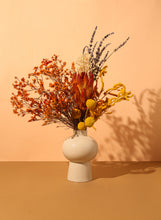 Load image into Gallery viewer, Clementine
