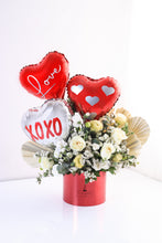 Load image into Gallery viewer, Hugs &amp; Kisses
