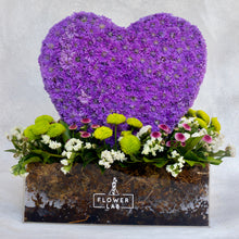 Load image into Gallery viewer, 3D Heart Arrangement in Acrylic Box
