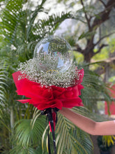 Load image into Gallery viewer, Mini Hand Bouquet with customisable balloon
